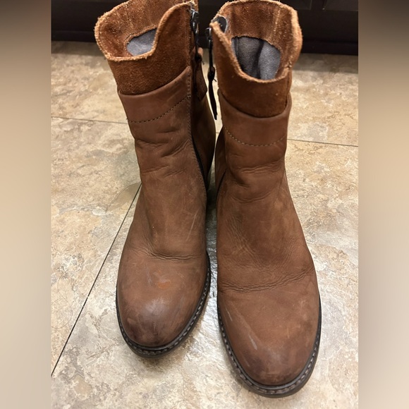 Miz Mooz Tan Leather Upper Heeled Boots - Picture 7 of 9